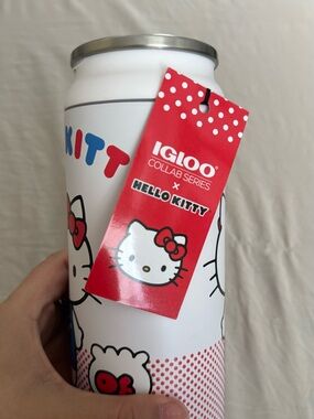 Igloo | Dining | Hello Kitty Igloo Cup | Poshmark